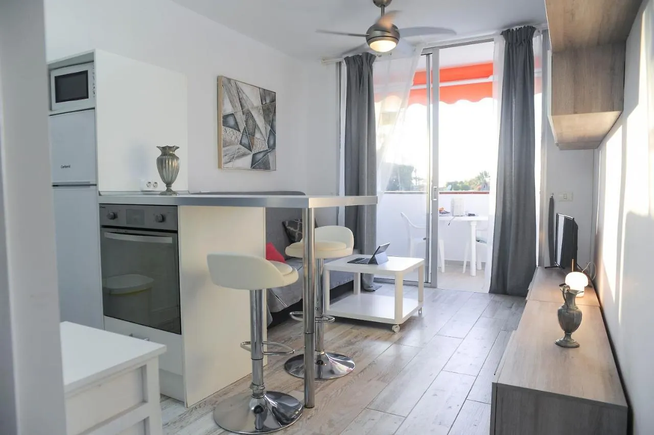 Chaparral Deluxe Apartment Arona